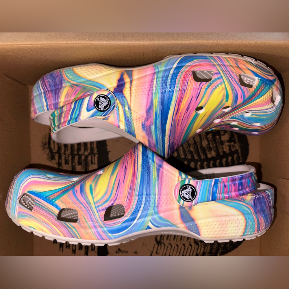 CROCS Marbled Classic Clog